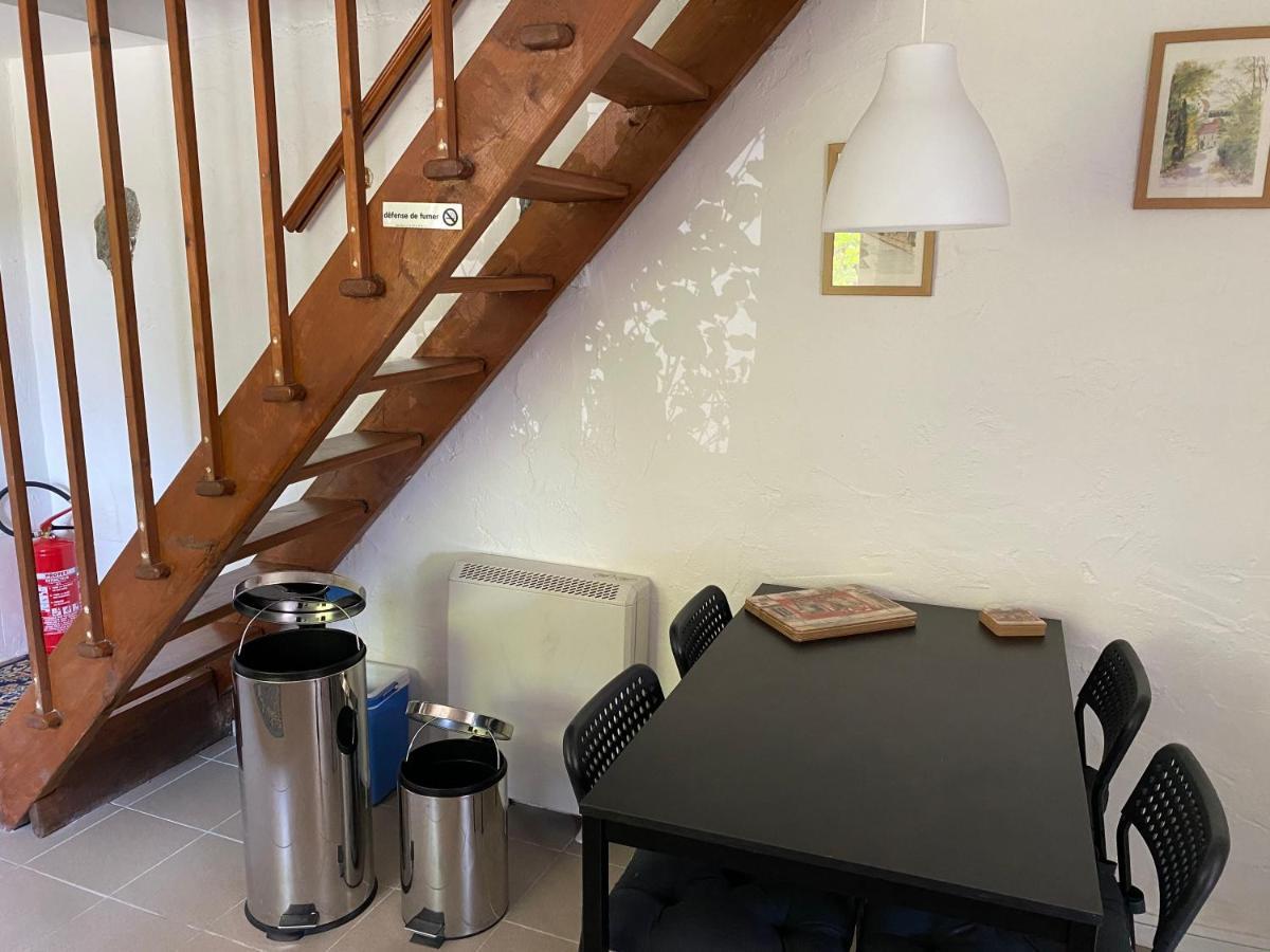 Le Petit Gite Blanc, Langourla 外观 照片